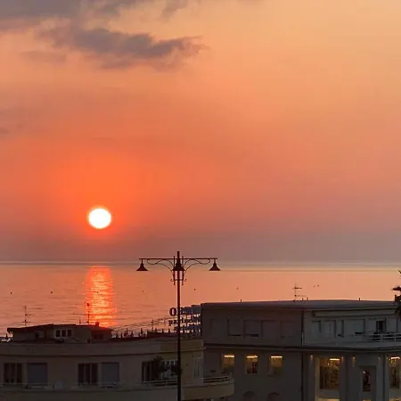 Apartment Casa Ludovica Viareggio-sea View Viareggio