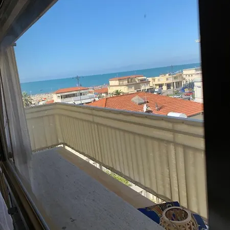 Casa Ludovica Viareggio-sea View Apartment