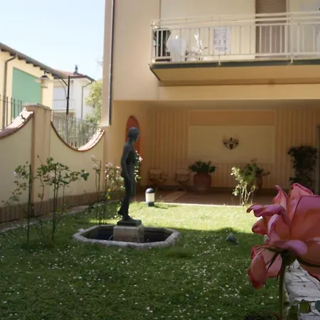 Appartamento Casa Ludovica Viareggio-sea View